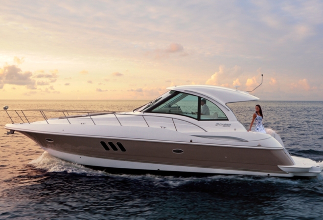 Cruisers yachts 430 Sports Coupe